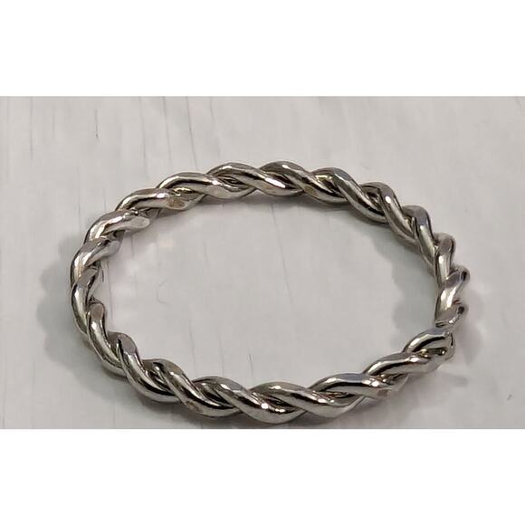 Vintage Ring Size 8 Pinky Small Twisted New Old Stock Silvertone Stacking - Picture 2 of 5